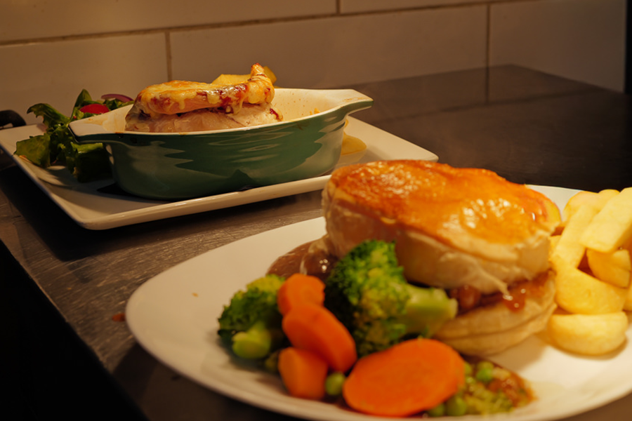 ship-inn-food-2